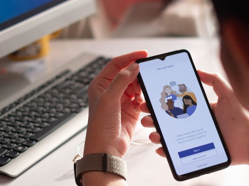 A business team using Microsoft Teams Copilot to enhance collaboration and productivity. My Tampa IT helps businesses leverage Microsoft Teams for seamless teamwork.